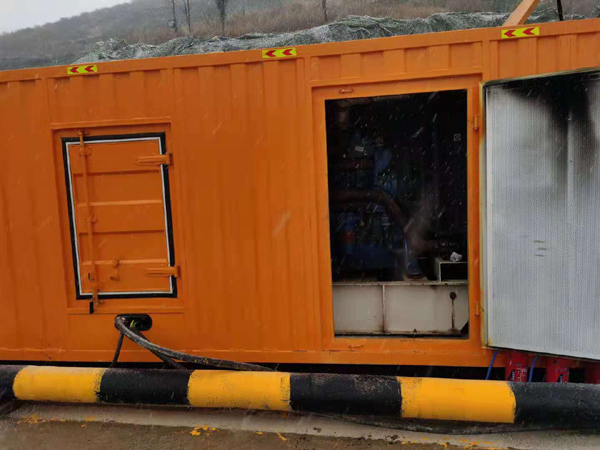 柏乡发电车出租-应急柴油发电机组选什么样的比较好？