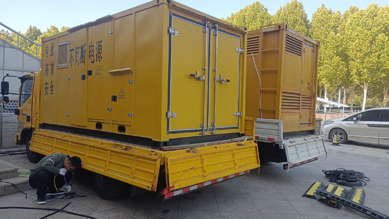 柏乡柴油发电机组和UPS电源配合使用时的注意事项