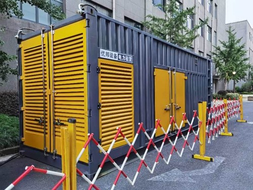 柏乡如何使用转速表检查发动机的转速？