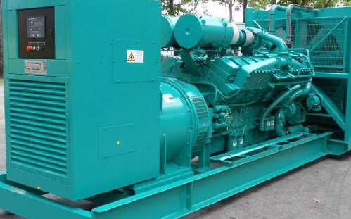 柏乡柴油发电机组冬季使用中需要注意哪些事项？